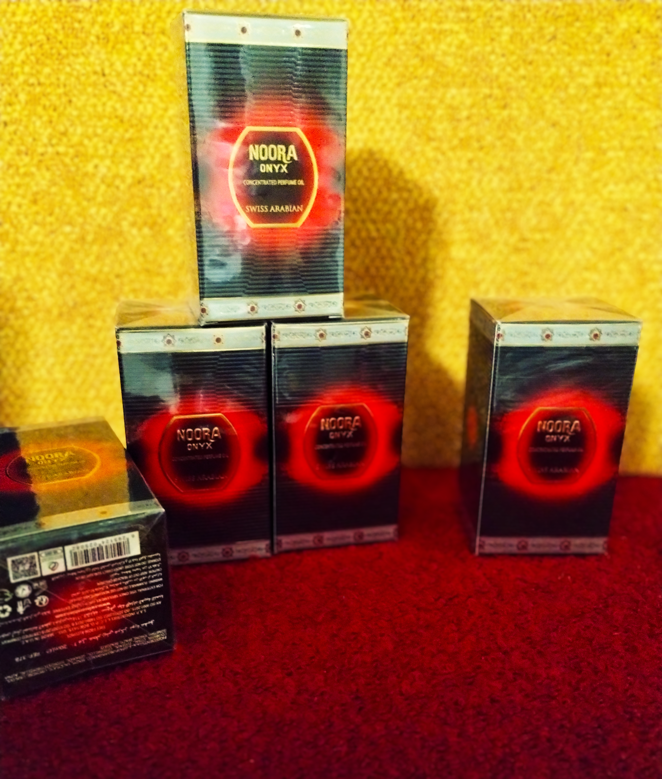 Swiss Arabian Noora Onyx Perfume Oil 0.4oz Alcohol-Free, Rose & Leather Notes