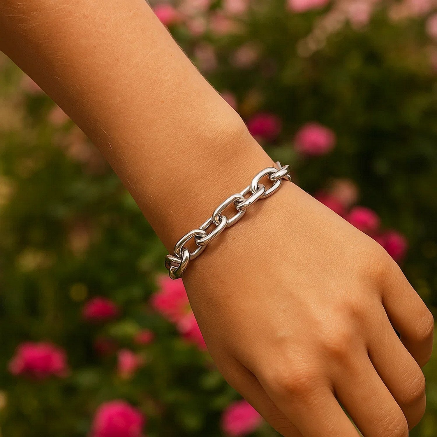 Sterling Silver Rhodium Plated Oval Link Bracelet - GreatSpace Discounts