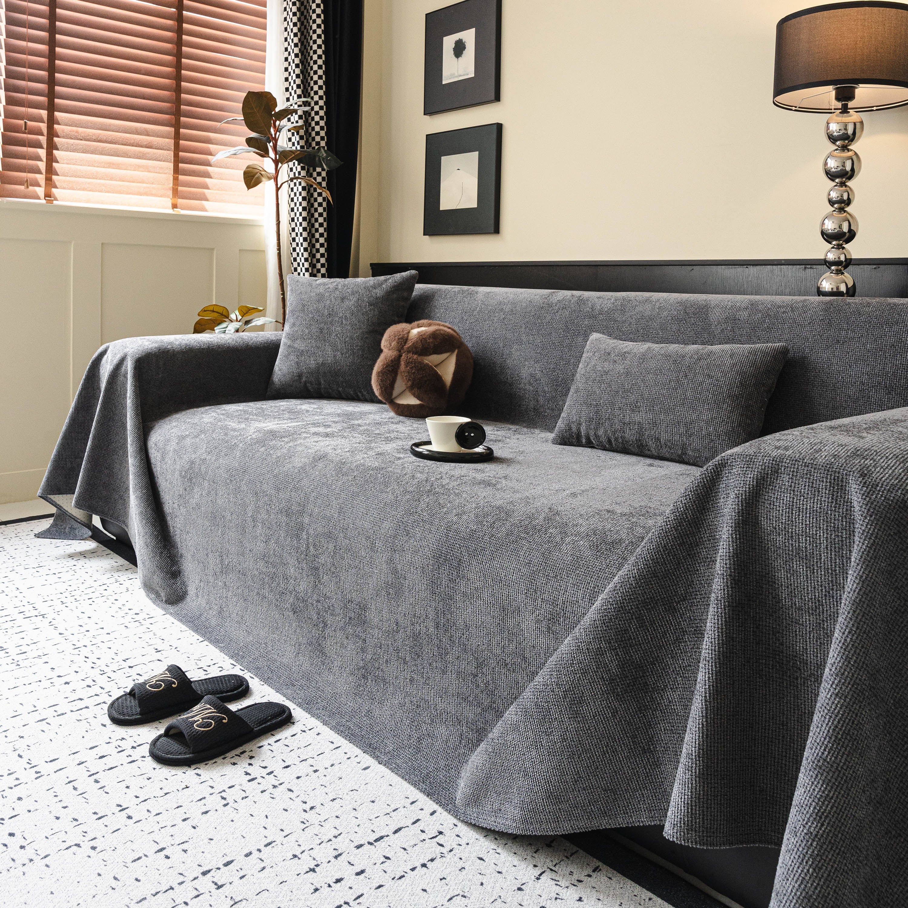 Waterproof Couch Throw Cover for Dogs, Non Slip Slipcover for Leather Fabric Sofa