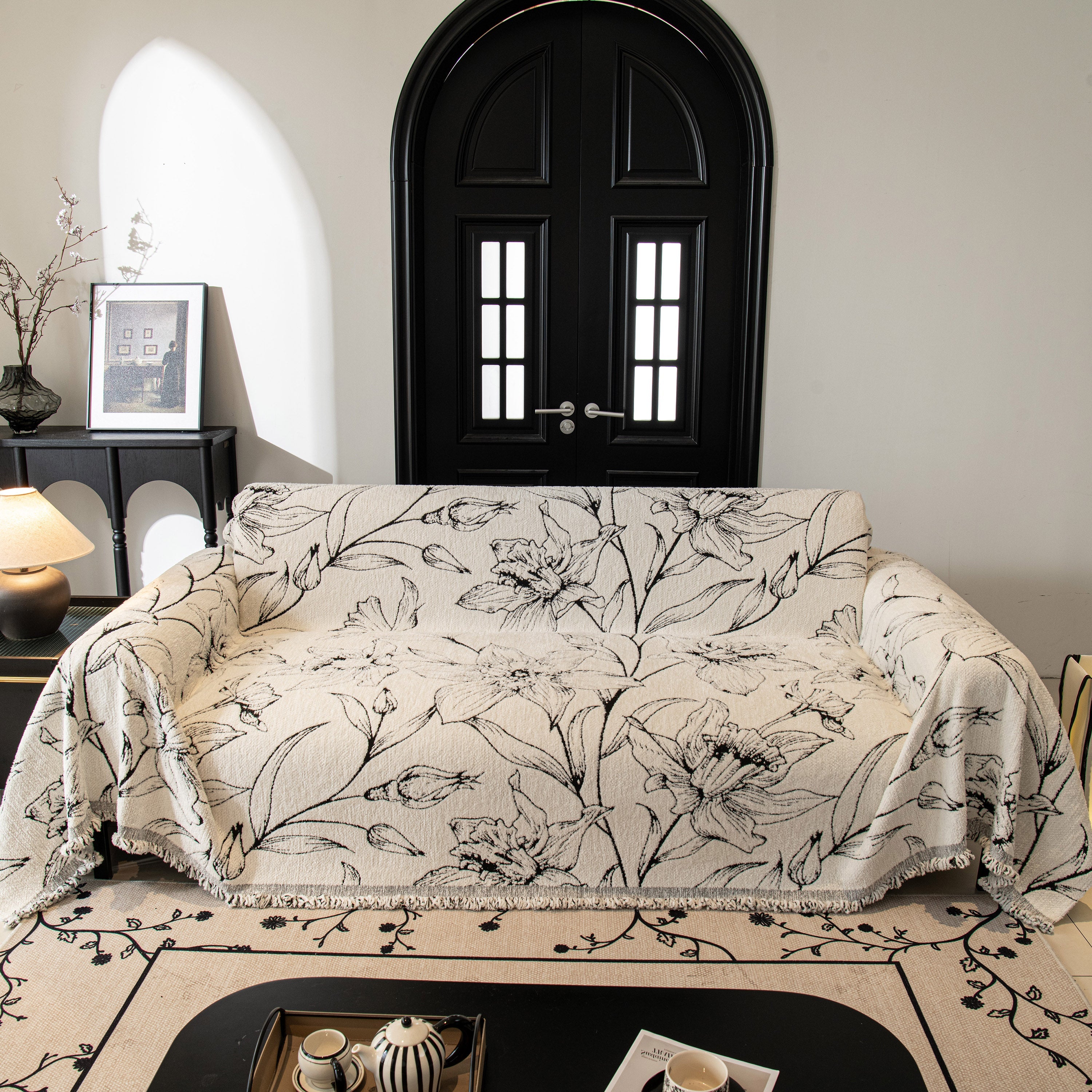 Large Floral Sofa Cover Throw Blanket, Plush Jacquard Non-Shedding Couch Cover for Pets