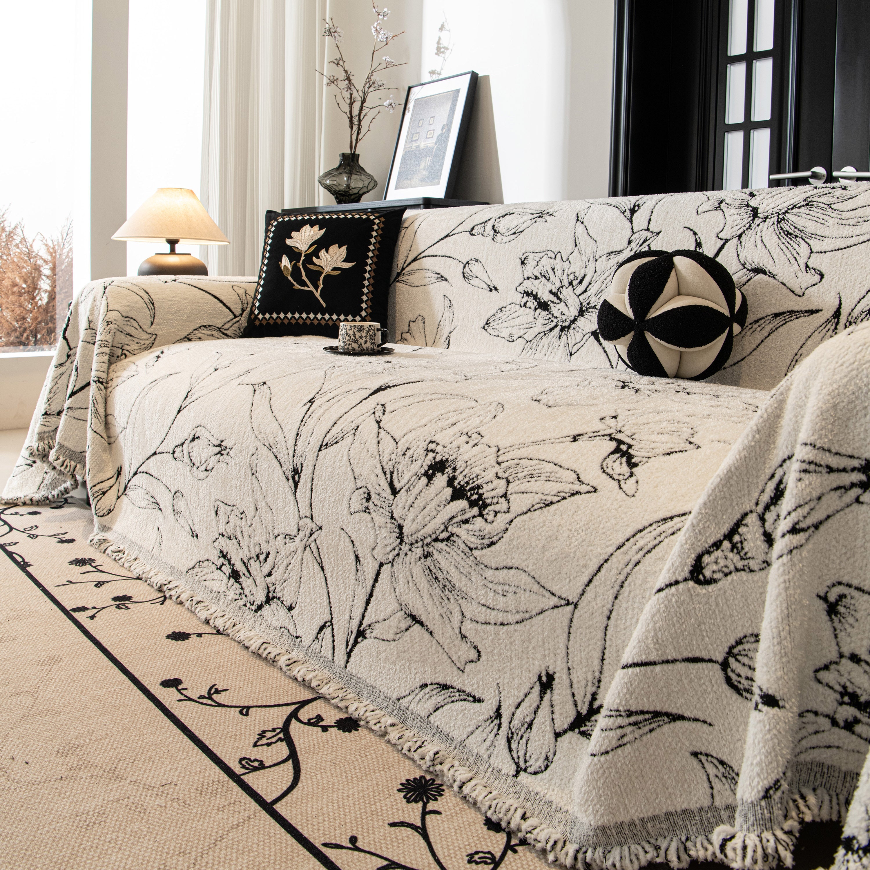 Large Floral Sofa Cover Throw Blanket, Plush Jacquard Non-Shedding Couch Cover for Pets