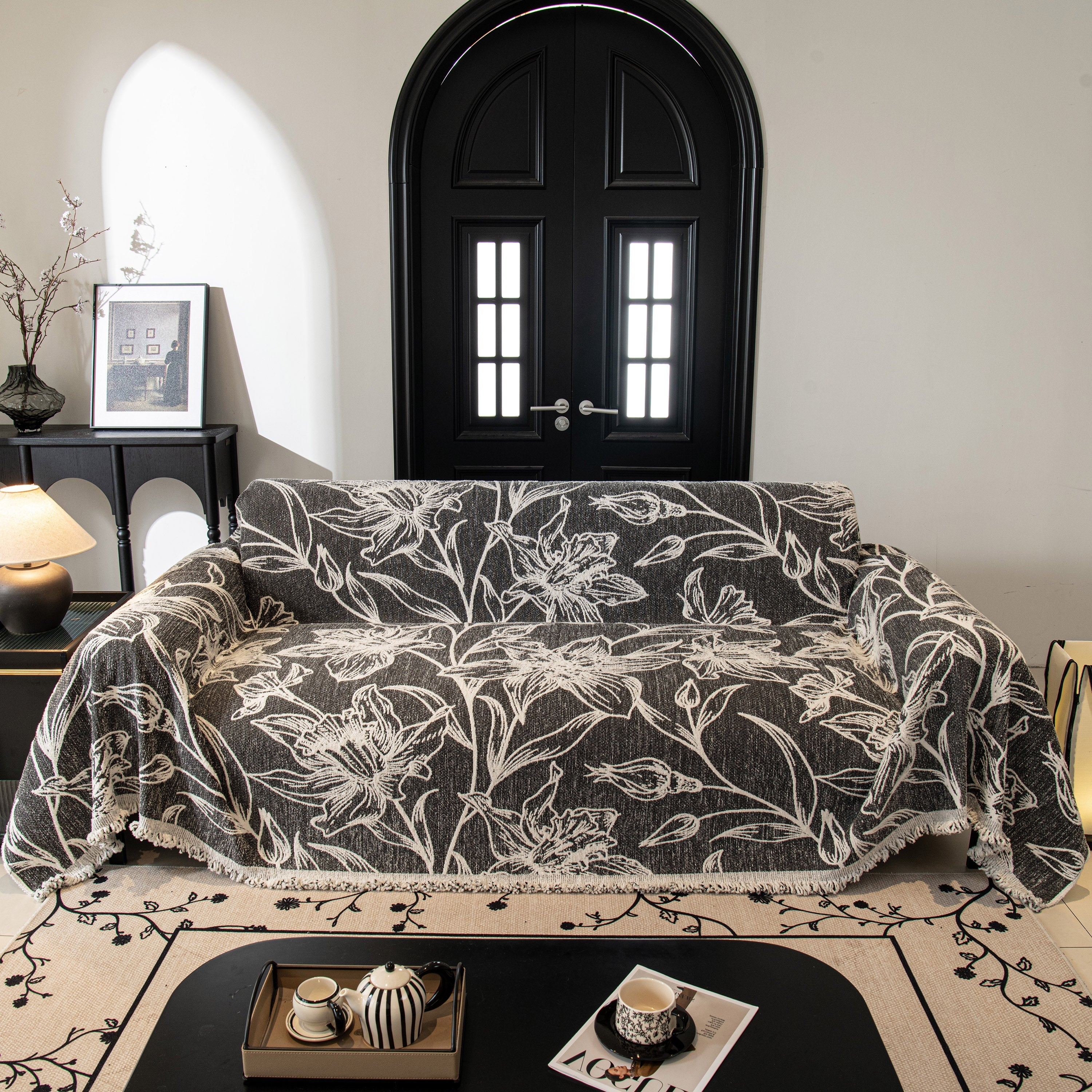 Large Floral Sofa Cover Throw Blanket, Plush Jacquard Non-Shedding Couch Cover for Pets