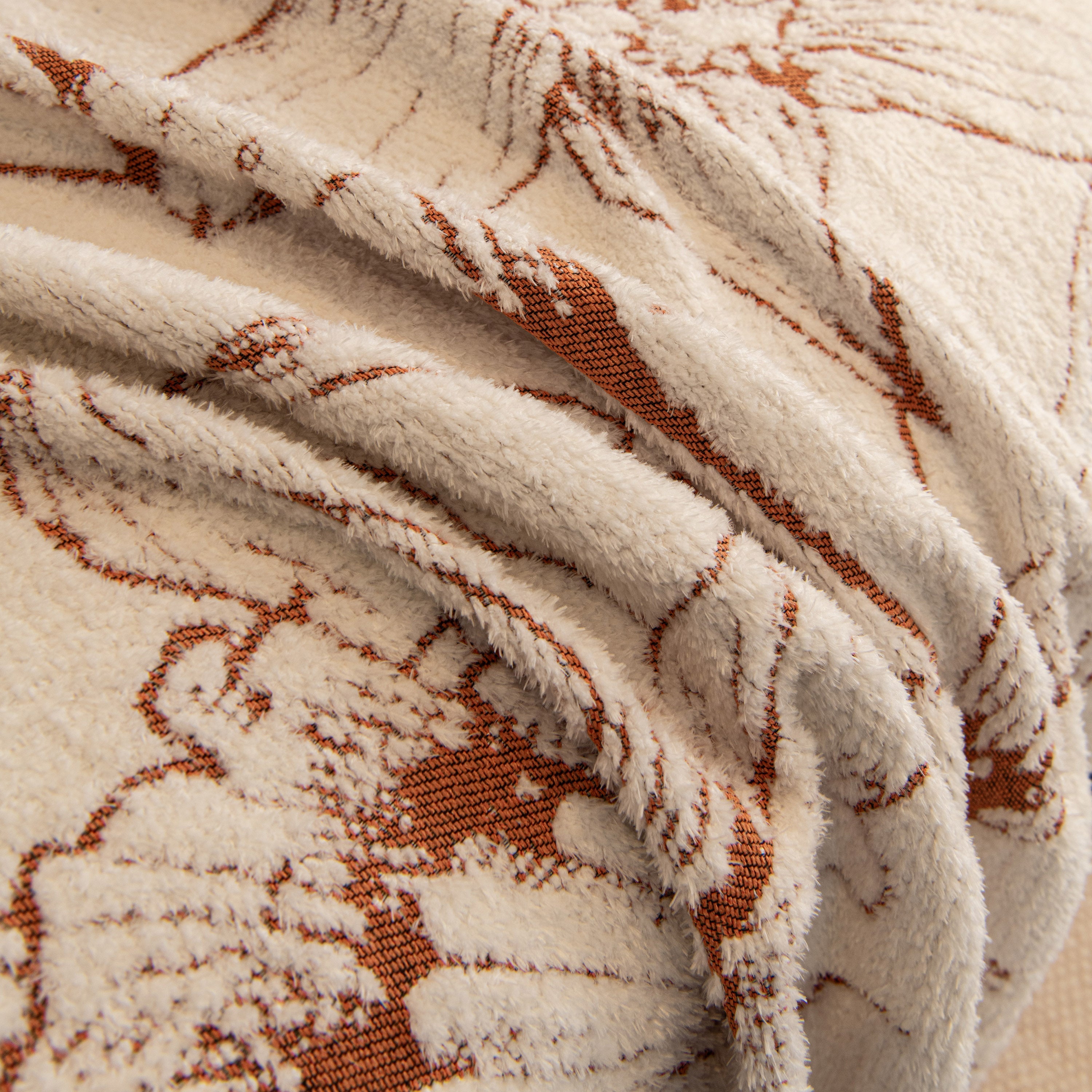Large Floral Sofa Cover Throw Blanket, Plush Jacquard Non-Shedding Couch Cover for Pets