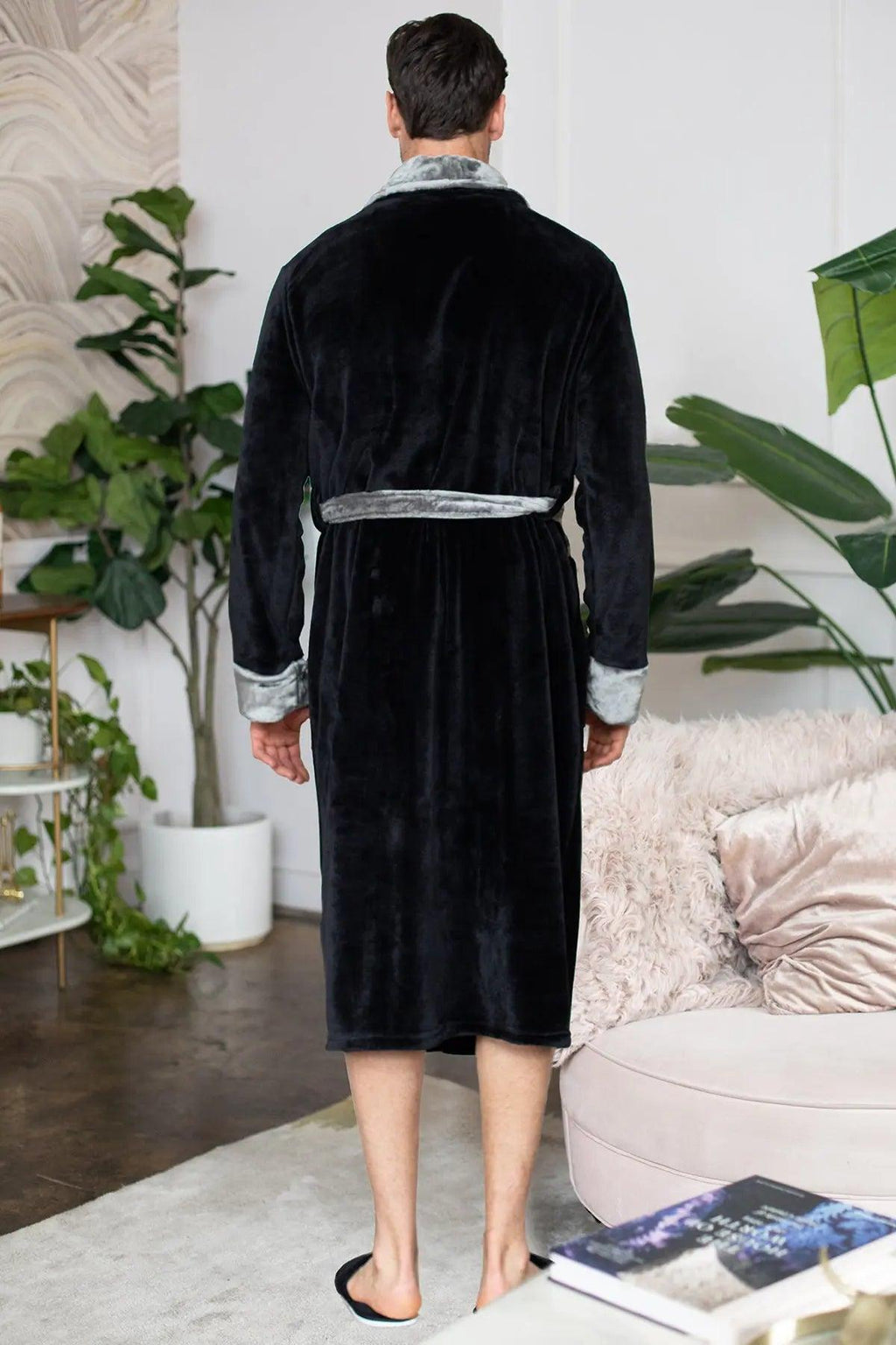 Cozy Mens Plush Robes – Built for Comfort, Designed to Last - GreatSpace Discounts