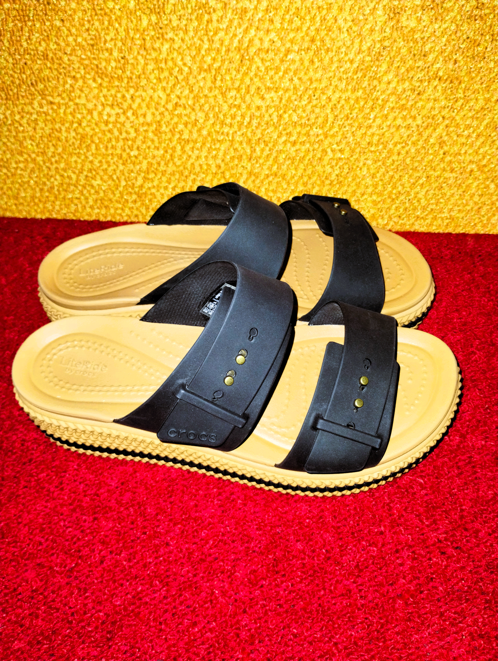 ✨ Crocs Brooklyn Buckle Low Wedge Sandals | Size 9W | Black & Tan