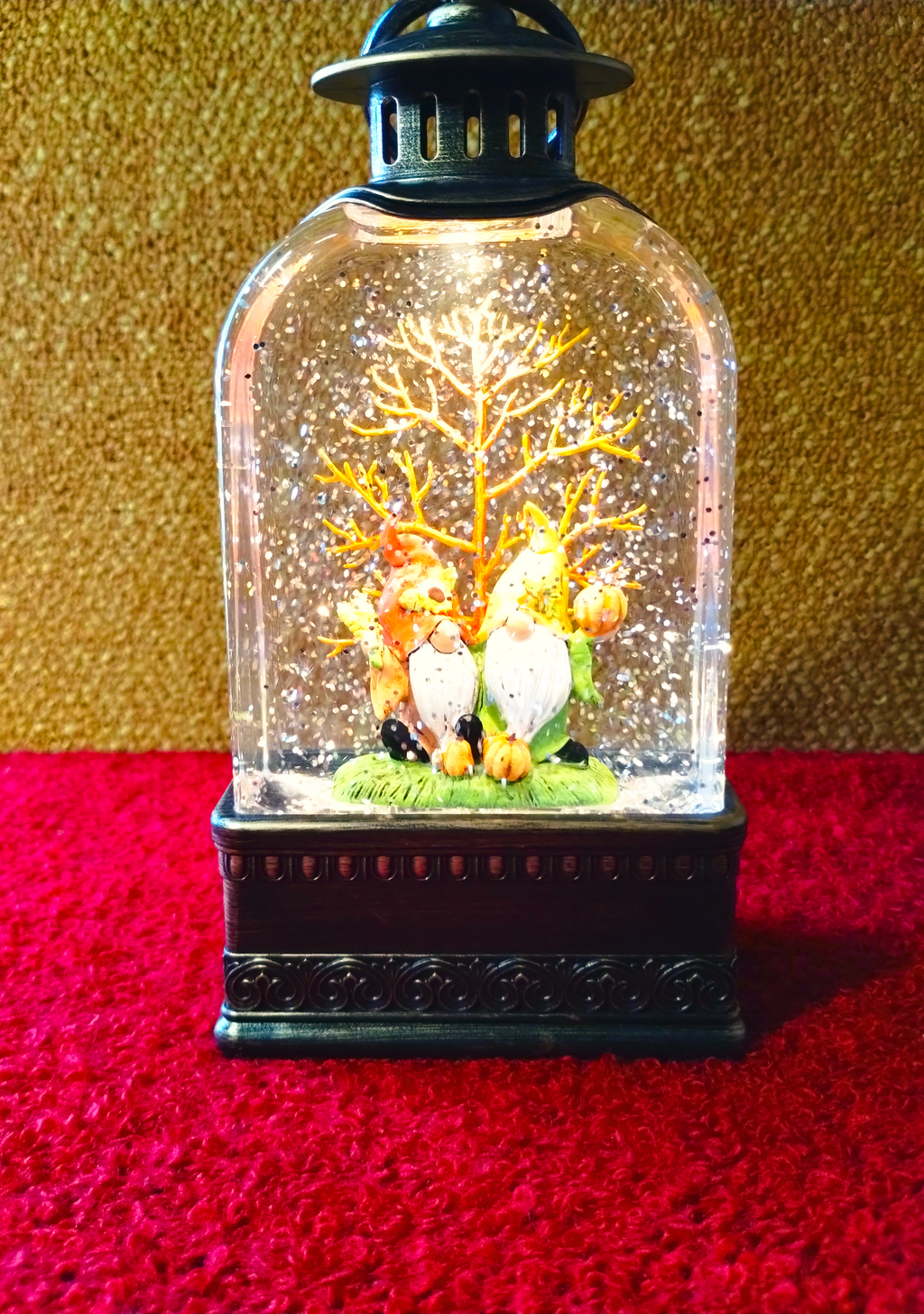 Snow Globe Lantern – Gnome Garden Scene with Glitter Snow