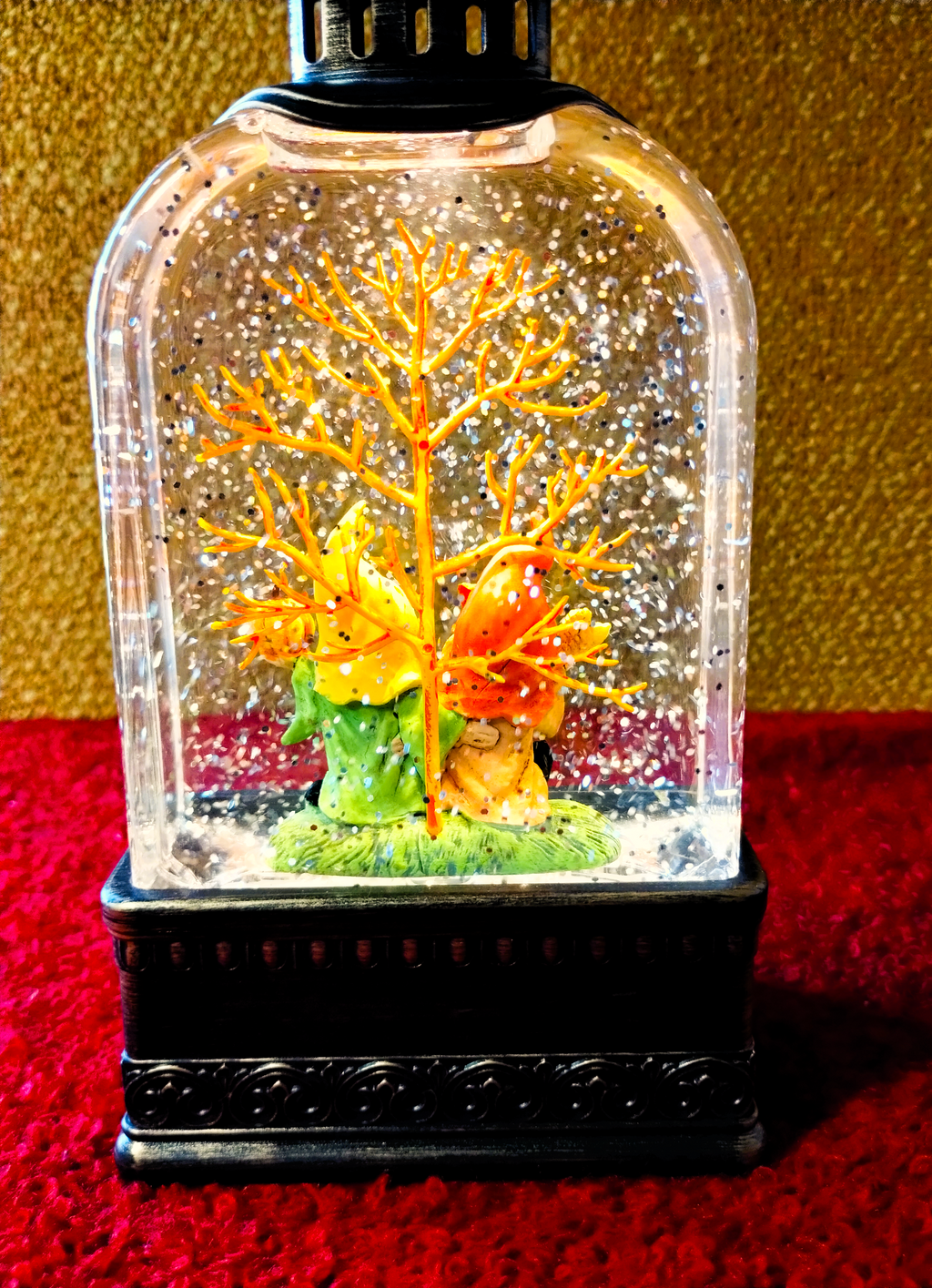 Snow Globe Lantern – Gnome Garden Scene with Glitter Snow