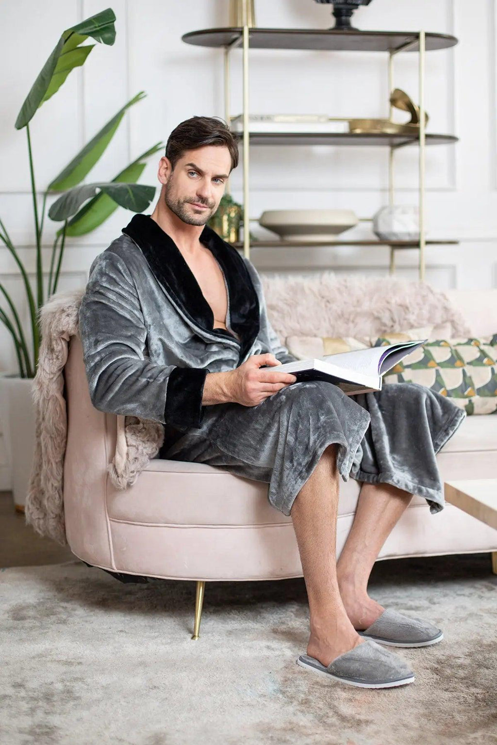 Cozy Mens Plush Robes – Built for Comfort, Designed to Last - GreatSpace Discounts