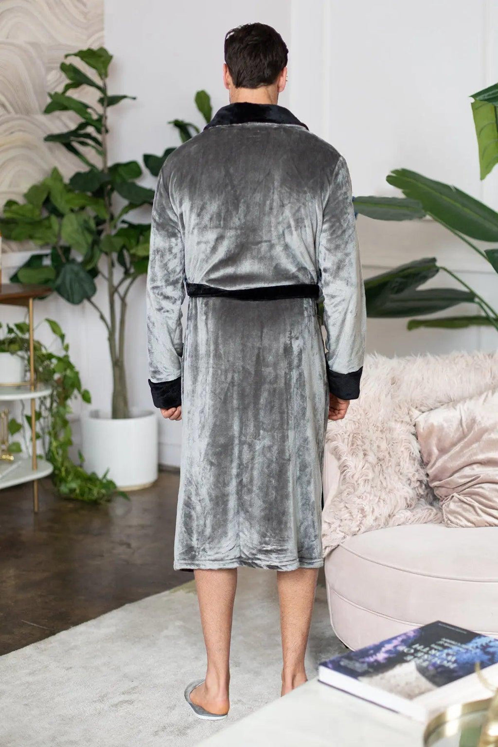 Cozy Mens Plush Robes – Built for Comfort, Designed to Last - GreatSpace Discounts