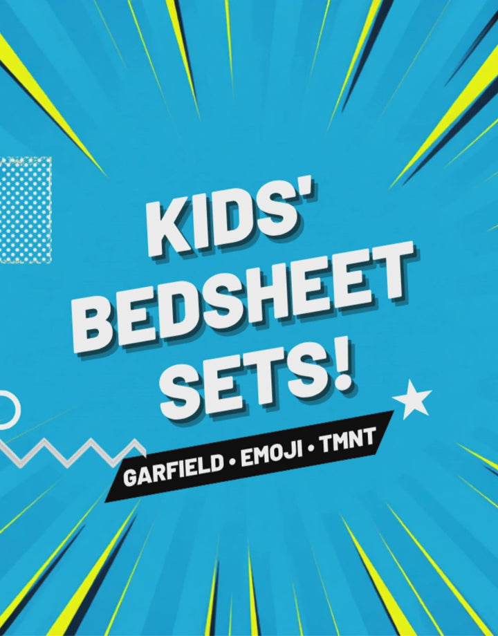 Garfield 2-Piece Comforter Set Twin/Full – Reversible Rainbow Design