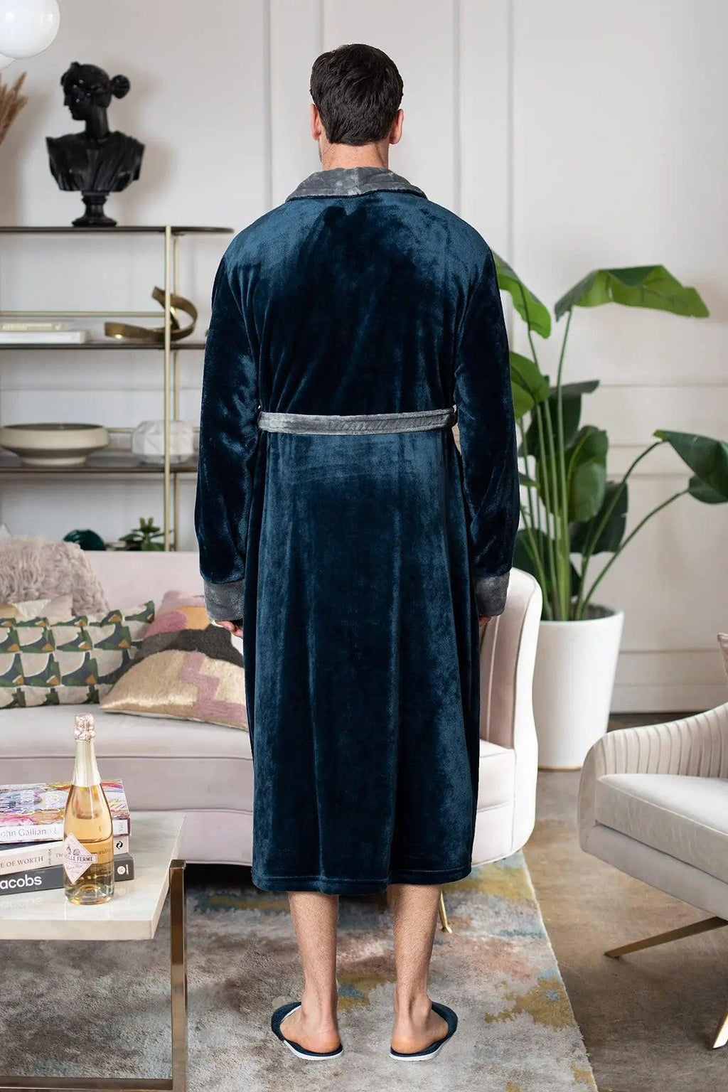 Cozy Mens Plush Robes – Built for Comfort, Designed to Last - GreatSpace Discounts