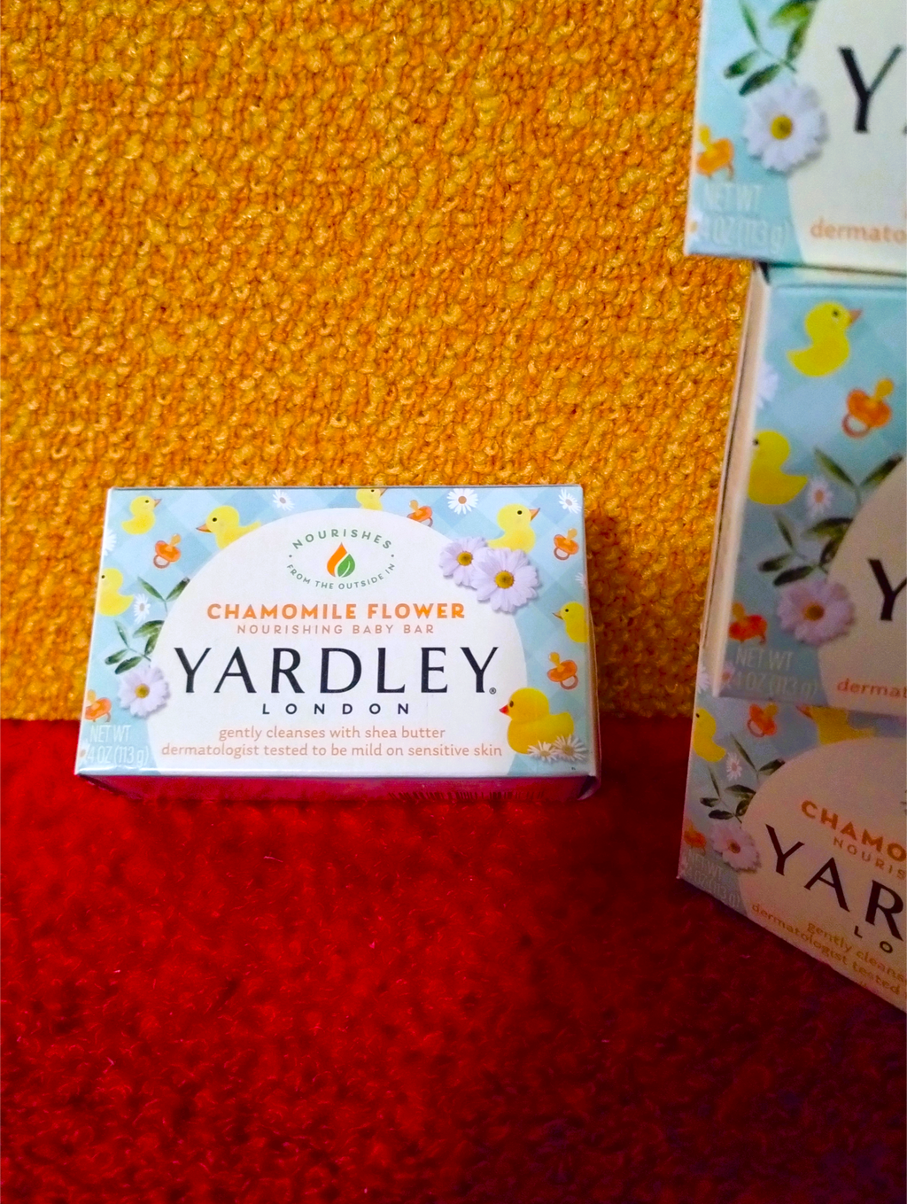 Yardley London Chamomile Flower Soap Bar 4-Pack Bundle